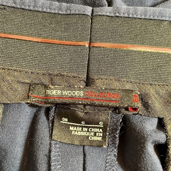 Tiger Woods Collection Navy Shorts - Picture 11 of 14